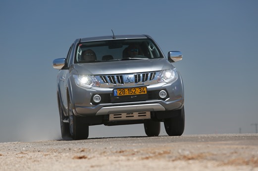 מיצובישי טרייטון